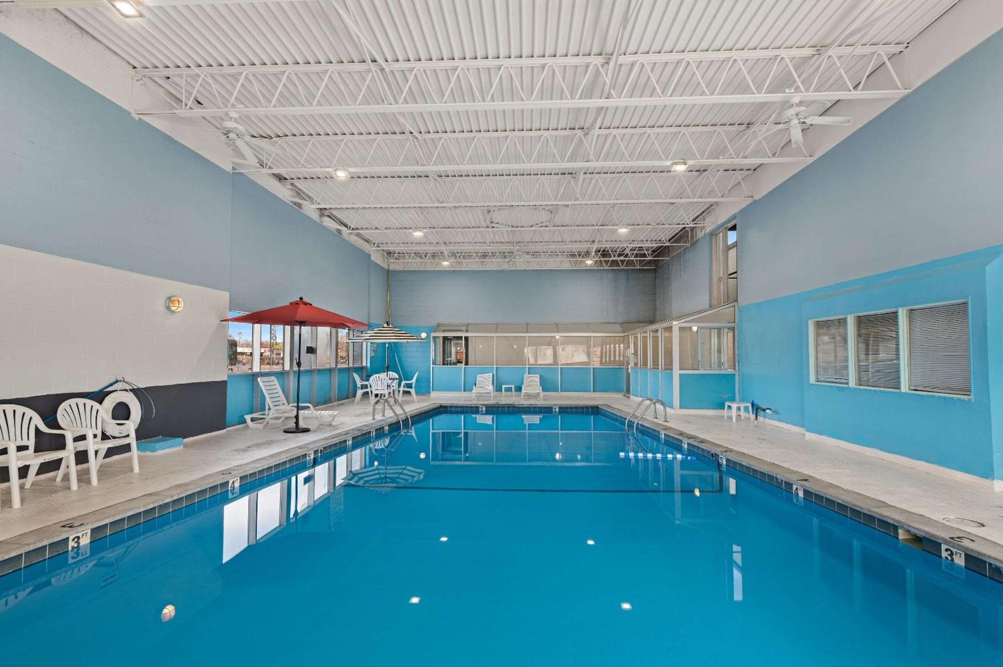 Quality Inn & Suites Near I-480 And I-29 كاونسيل بلافز المظهر الخارجي الصورة