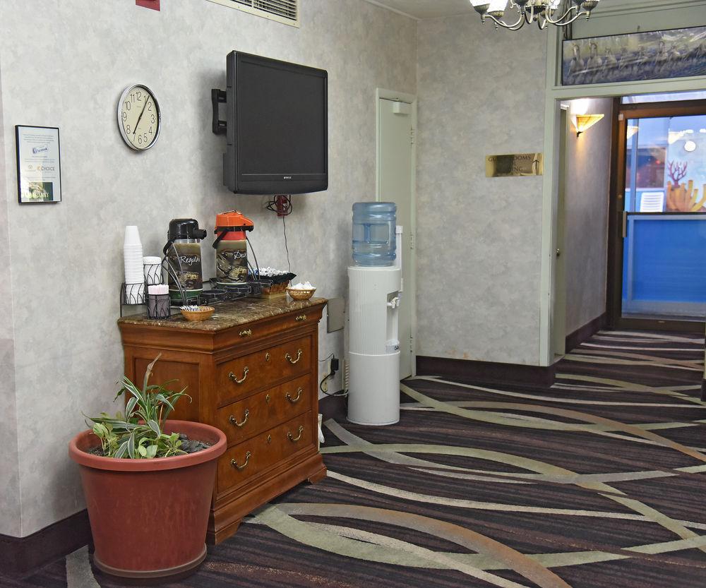 Quality Inn & Suites Near I-480 And I-29 كاونسيل بلافز المظهر الخارجي الصورة