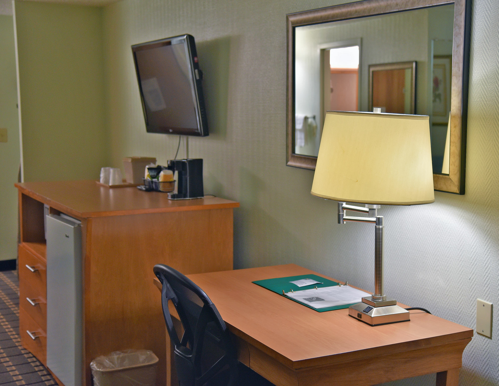 Quality Inn & Suites Near I-480 And I-29 كاونسيل بلافز المظهر الخارجي الصورة